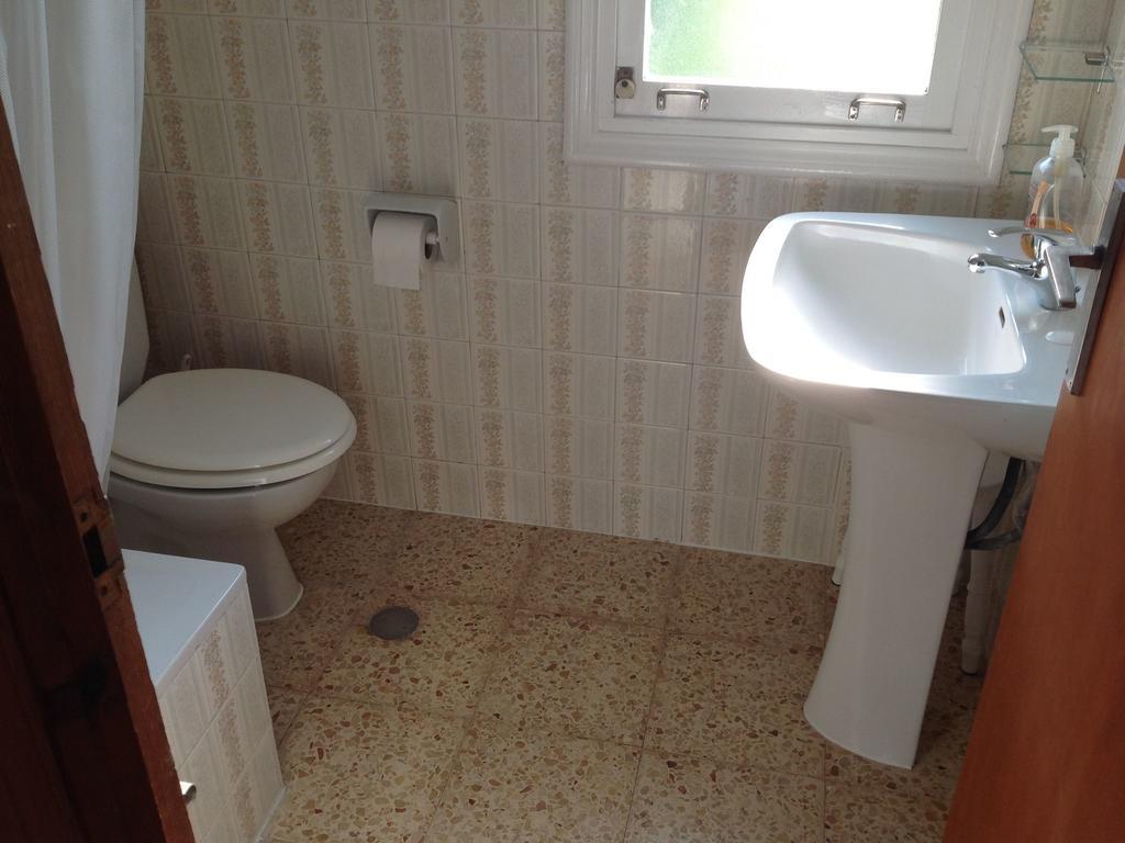 Cozy Holiday Home In Porto Do Son Near Beach Portosín Extérieur photo